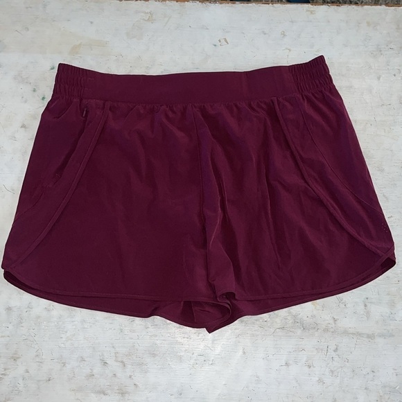 Avia & Athletic short bundle | size xl (16-18) - Picture 2 of 8